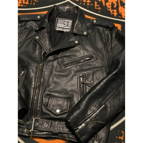 VTG Leather Jacket Size 46 Men, Thick and Resistant Leather Rebel Style - Picture 3 of 6